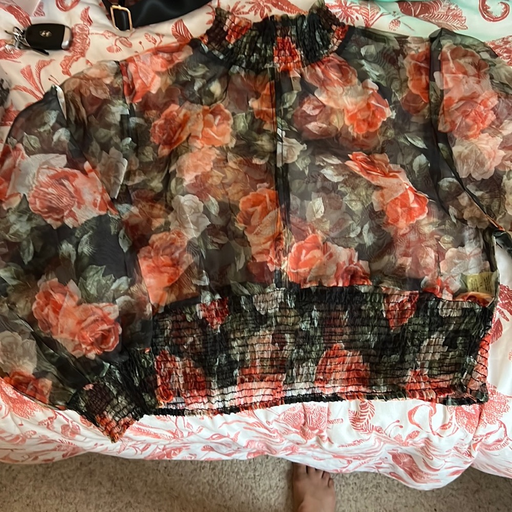 Sheer flowery long sleeve